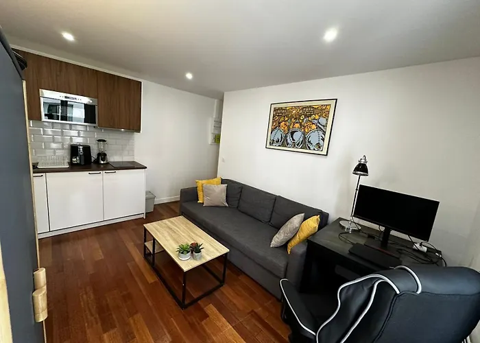 Cozy Parisian Flat In 11Th Arr